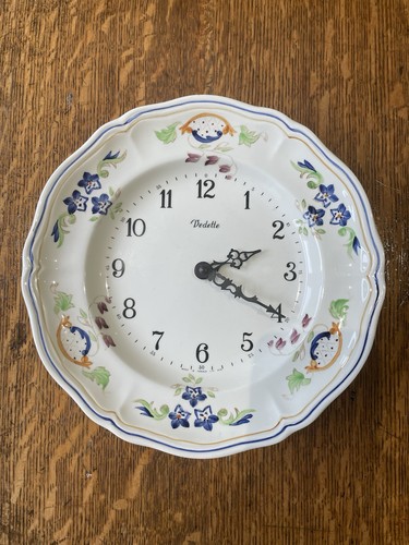 Vintage vedette hand - hand, painted