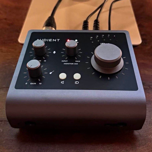Audient id4 mk2 - audient,