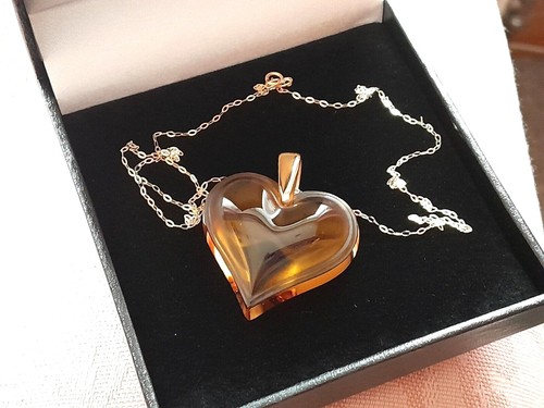 Pendant lalique 9ct gold large - gold,