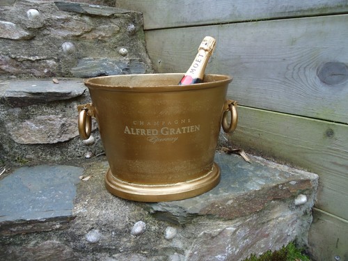 Alfred gratien champagne wine - alfred,