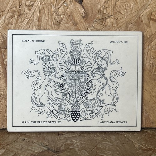 Marcus designs royal wedding - designs,