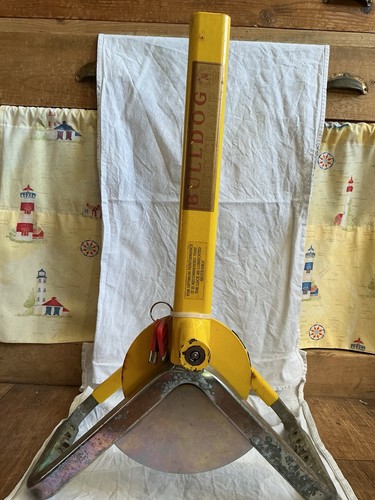 Bulldog wheel clamp - wheel,