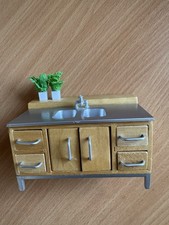 Lundby Kitchen Island