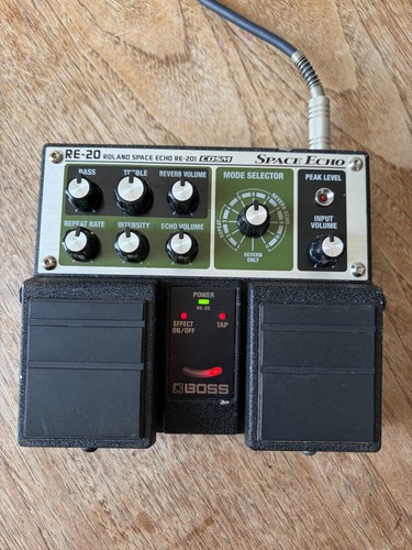 Boss roland space echo - roland, re-20