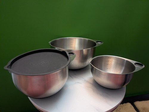 The pampered chef - pampered,