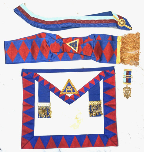Masonic regalia royal arch - -,