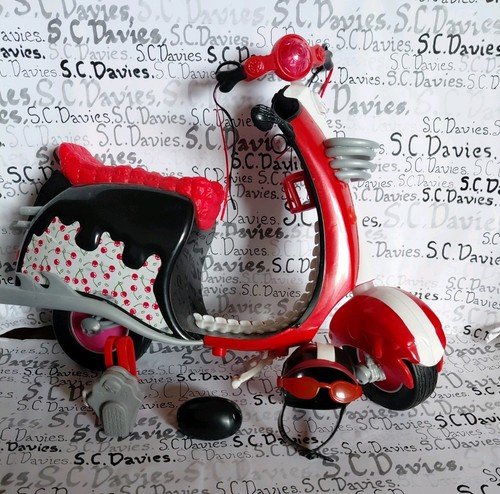 Monster high ghoulia - ghoulia, red