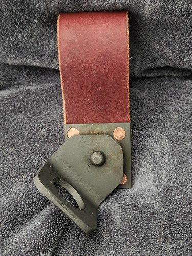Swivel sleever bar holder - sleever,