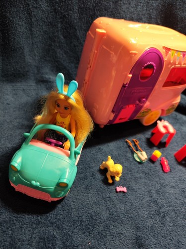 Barbie club chelsea camper - chelsea, van
