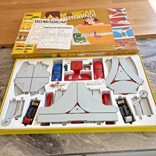 CG13: TRIANG SPOT ON GO