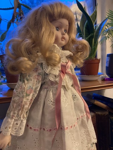 Vintage alberon porcelain doll - alberon,