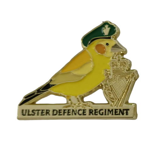 Udr greenfinch pin - udr, badge