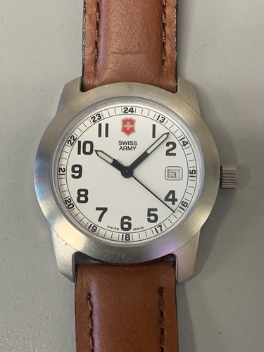 Victorinox watch swiss army - victorinox,