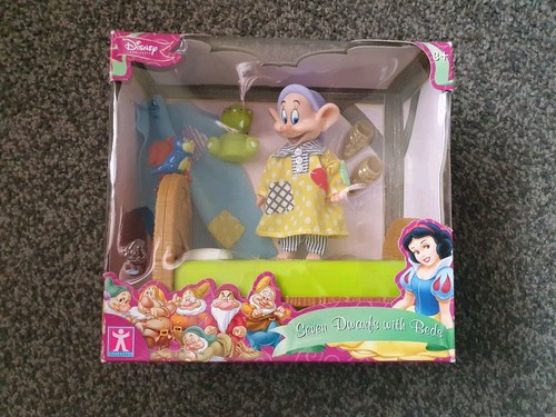 Disney snow white - seven, dwarfs
