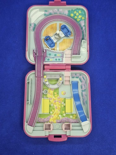 Polly pocket - pocket, world