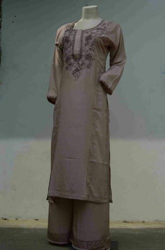 Pakistani salwar kameez indian - pakistani,