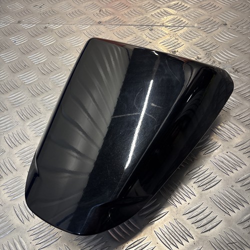 Black honda vfr 800 rear - honda,