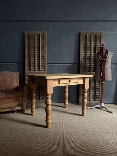 Vintage pine kitchen - vintage, table