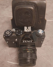 Zenit 11  35mm SLR Camera