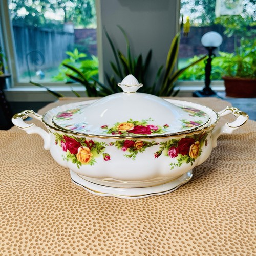 Royal albert old - old, roses