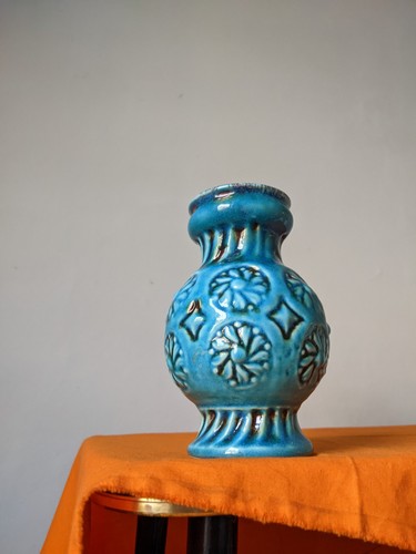 Turquoise blue west german - blue,