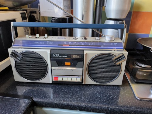Aiwa 300k boombox - aiwa,