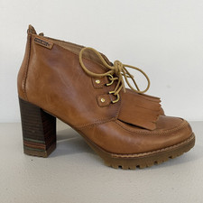 Pikolinos Tan Fringe Western