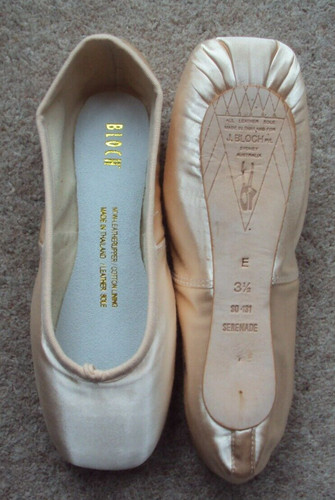 Bloch pointe shoes - pointe,