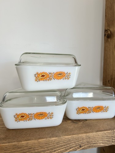 Pyrex autumn glory - autumn, triangle