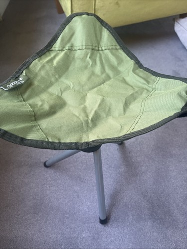 Gelert folding tripod stool - folding,