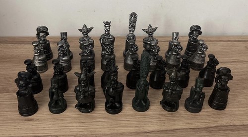The simpsons chess pieces - the,
