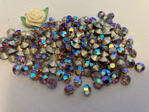 Swarovski vintage rhinestones - vintage,