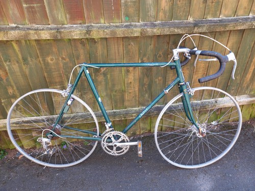 Barn find dawes road - barn,