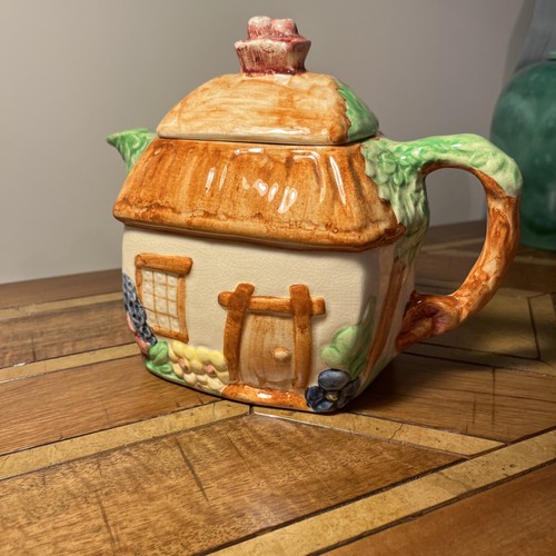 Wadeheath decorated teapot - wadeheath,