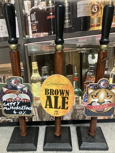 Dummy beer pumps 3 - beer,