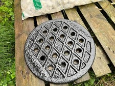 Victorian Cast Iron Coal Hole