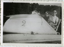 OLD PHOTO - VINTAGE SNAPSHOT - FUNNY LAKE GÉRARDMER PEDAL - PEDAL BOAT 1947