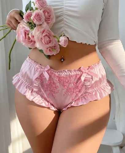 Satin ruffle panties - 🎀,
