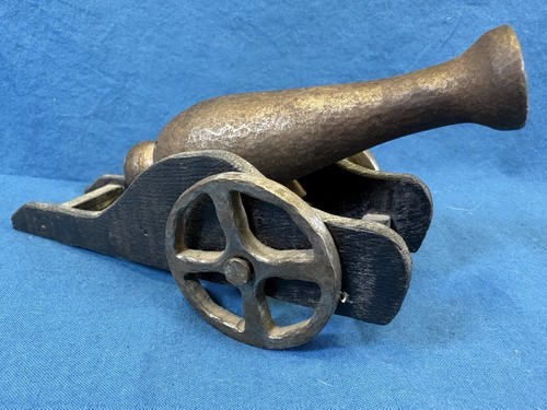 Antique american cast iron - antique,