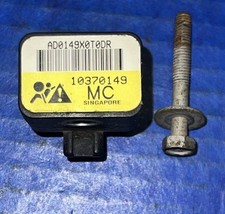 05-06 Silverado Yukon Escalade Tahoe Front Sensor OEM 10370149 Or 15103522