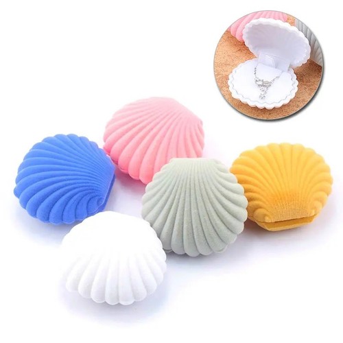 Shell shape velvet display - shape,
