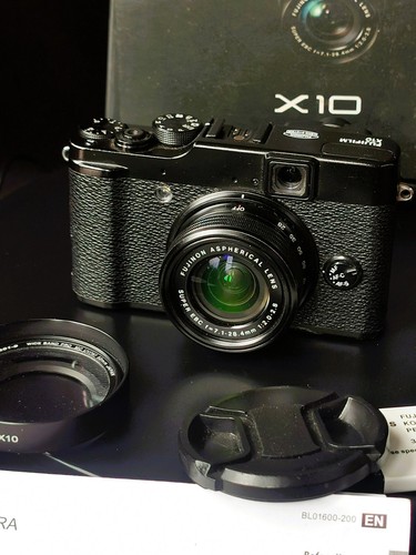 Fujifilm x10 12mp black - 12mp,