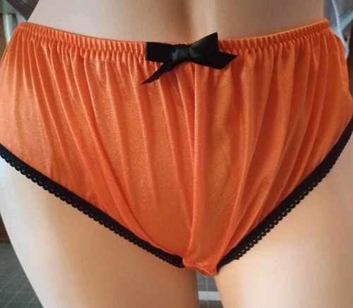 Vintage 60s style bikini panty - style,
