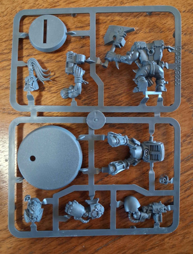 Warhammer 40k space marine - warhammer,