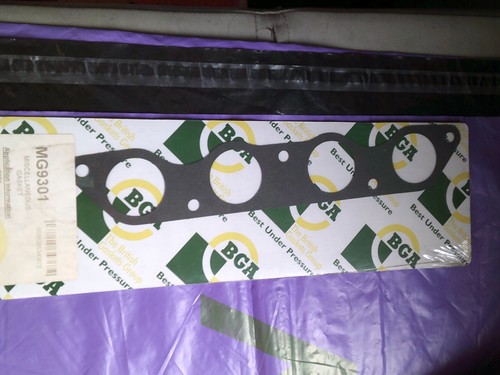 Inlet manifold gasket - manifold, ford