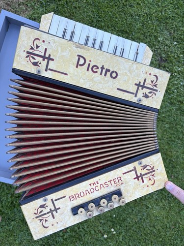 Pietro piano accordion the - pietro,