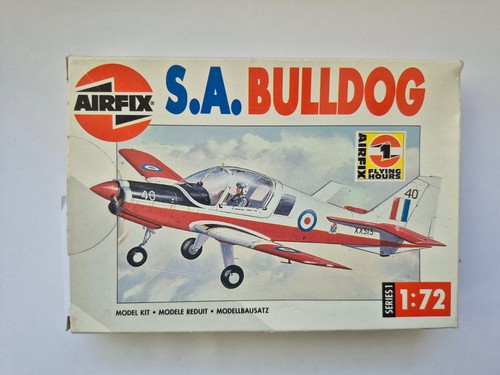 Airfix bulldog 72nd - 1/72nd, kit