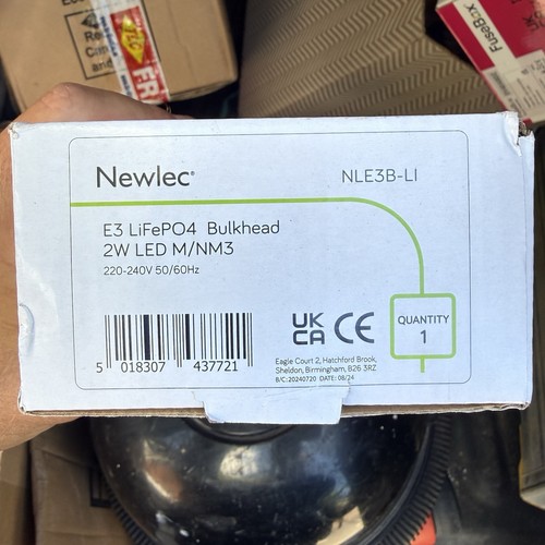 Newlec bulkhead led m - newlec,