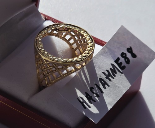 Half sovereign ring mount 9ct - half,