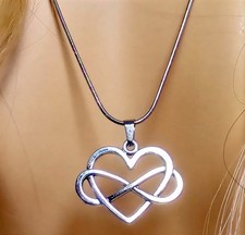 Polyamory Hotwife Cuckold